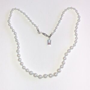 Tommy Hilfiger Dainty Classic Faux Pearl Choker Necklace